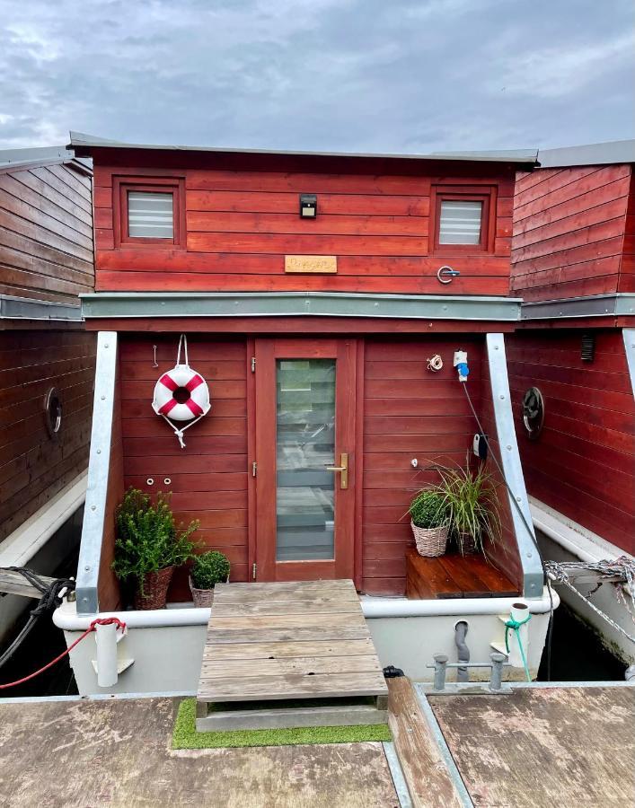 Houseboat Ginger Prague Hotel Екстериор снимка