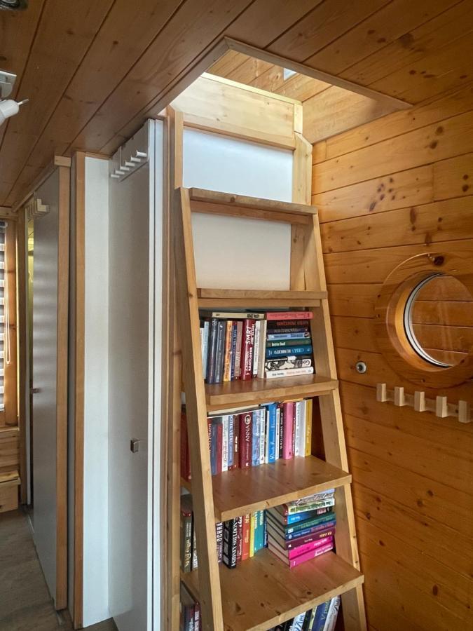 Houseboat Ginger Prague Hotel Екстериор снимка